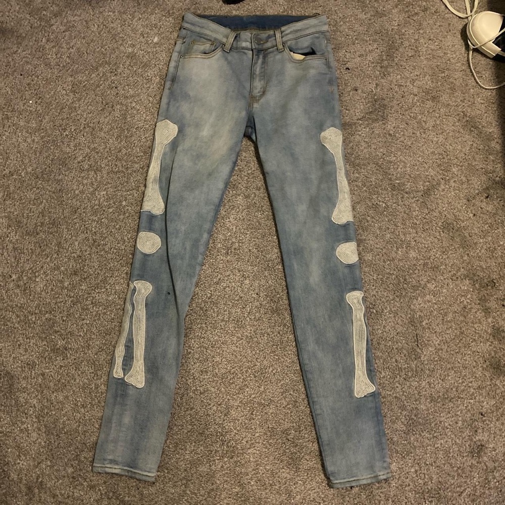 Mnml Bone Skinny Jeans